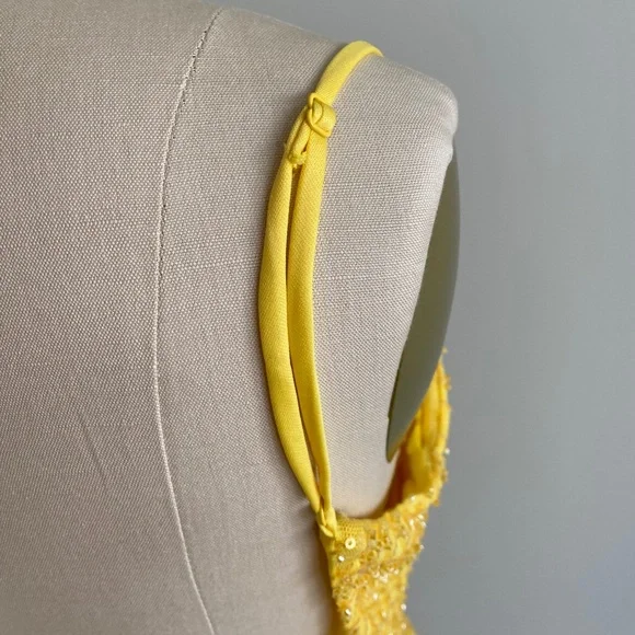 Windsor Yellow Sequin Backless Prom Dress - Picture 10 of 12